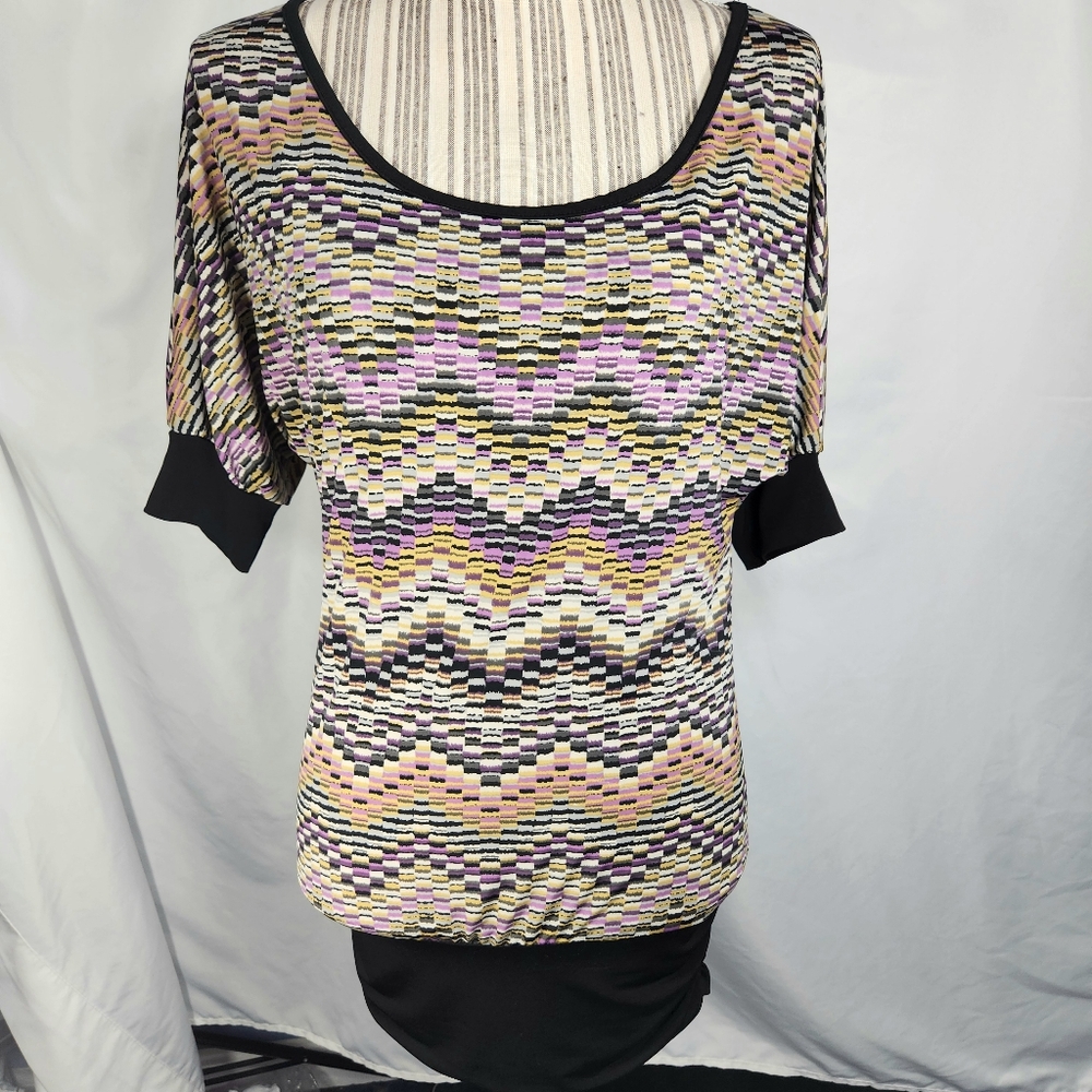 MKM Designs Black Muti Geometric Print Tie Back Short Sleeve Tunic Top Sz Small